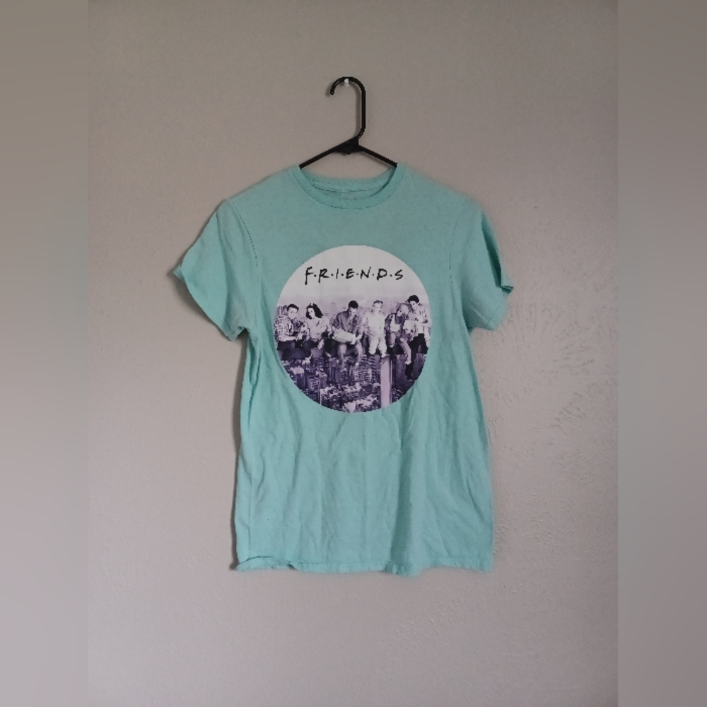 Friends tee